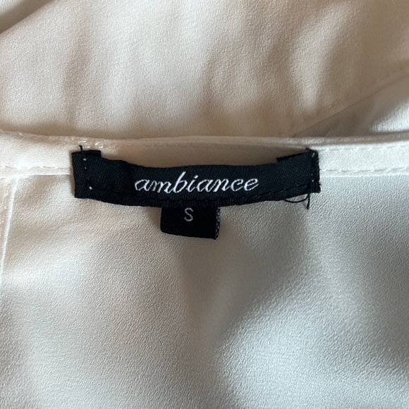 Ambiance White Open Back Tie Up Crop Long Sleeve Top Size S - Picture 9 of 13